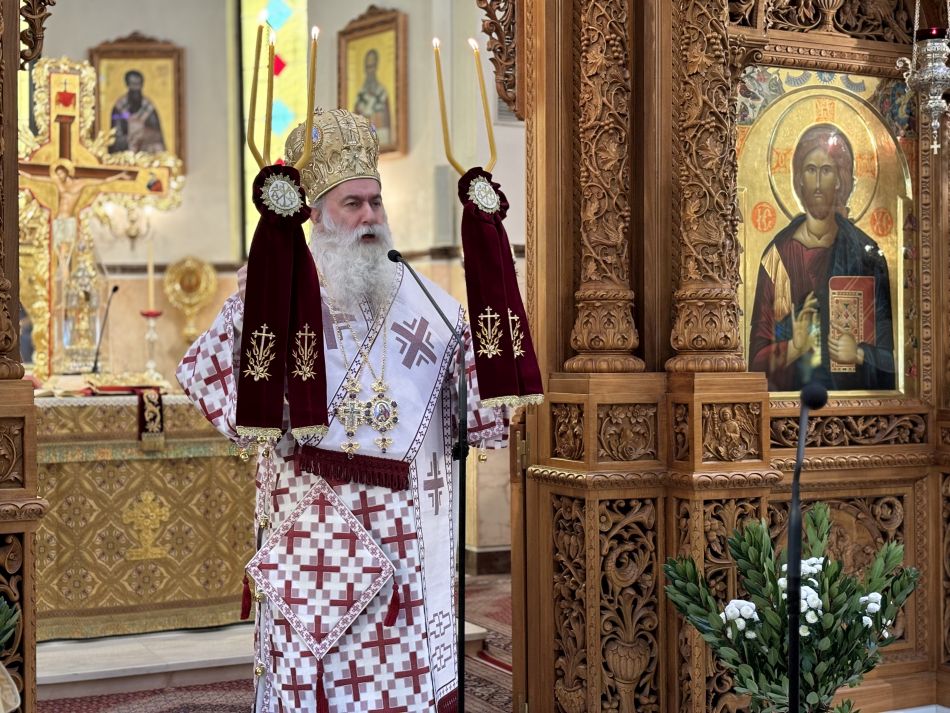 Θεία Λειτουργία με τον Θεοφιλέστατο Επίσκοπο Θεσπιών κ. Παύλο.