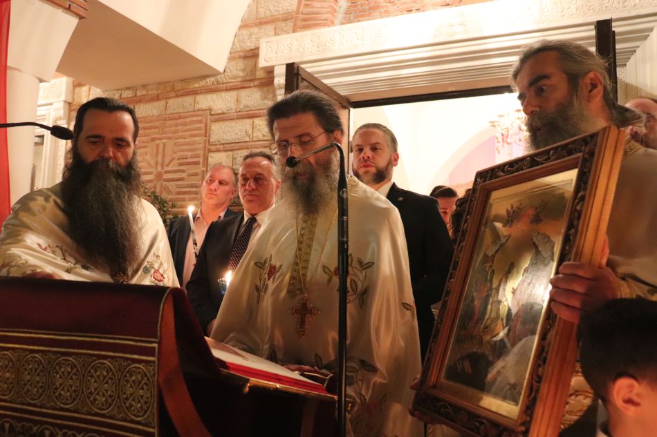 Υποδοχή Αγίου Φωτός - Παννυχίδα του Πάσχα - Ακολουθία της Αναστάσεως - Αναστάσιμος Όρθρος και Πανηγυρική Θεία Λειτουργία